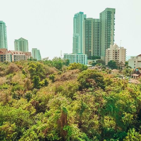 Club Royal suites Pattaya Zewnętrze zdjęcie
