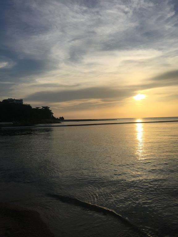 Club Royal suites Pattaya Zewnętrze zdjęcie