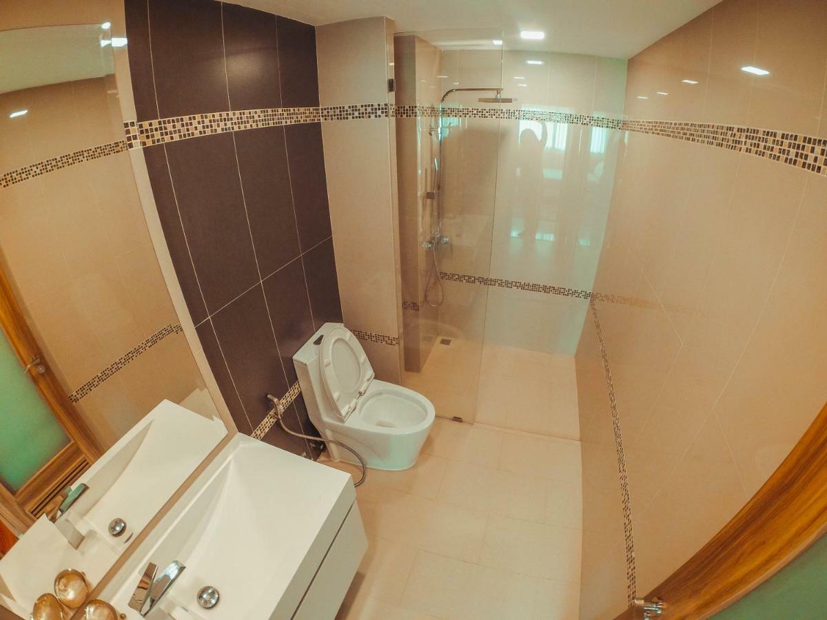 Club Royal suites Pattaya Zewnętrze zdjęcie