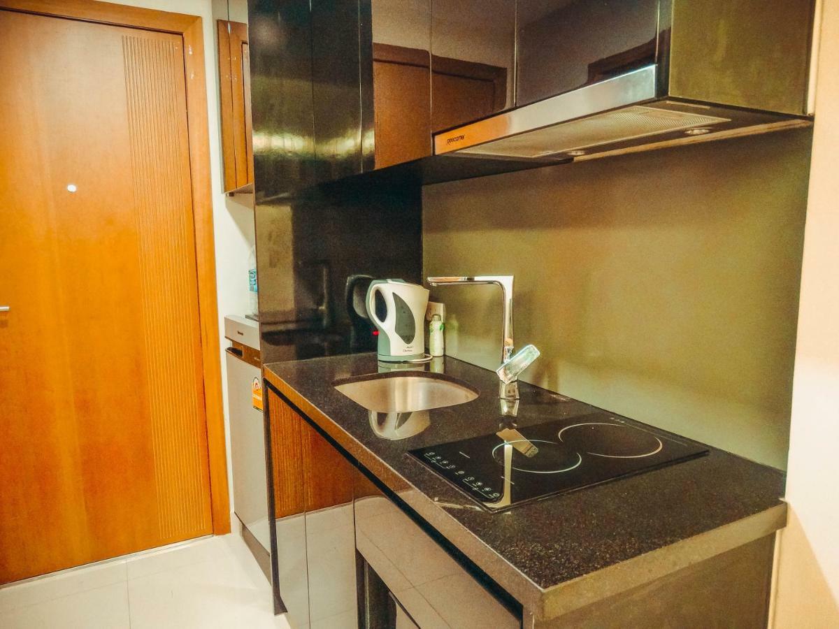 Club Royal suites Pattaya Zewnętrze zdjęcie