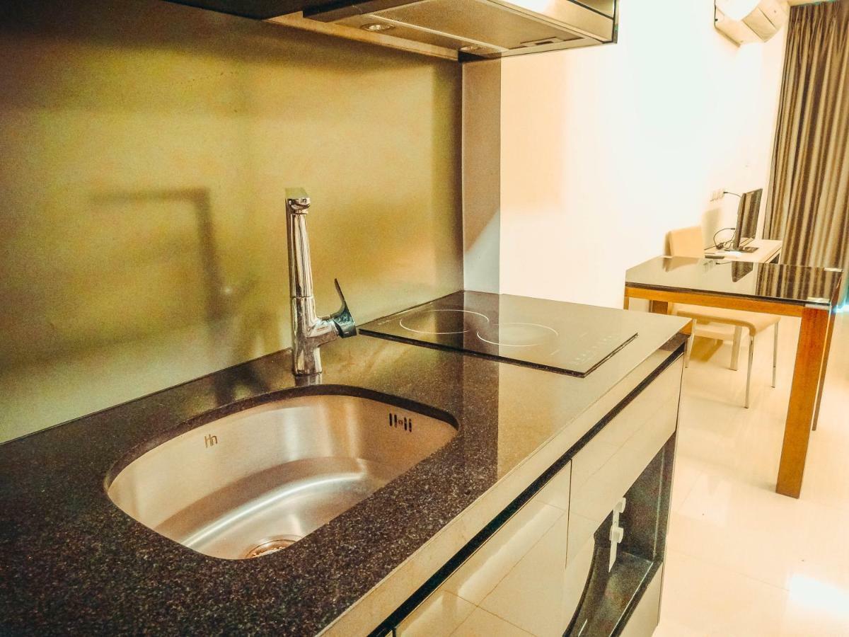 Club Royal suites Pattaya Zewnętrze zdjęcie